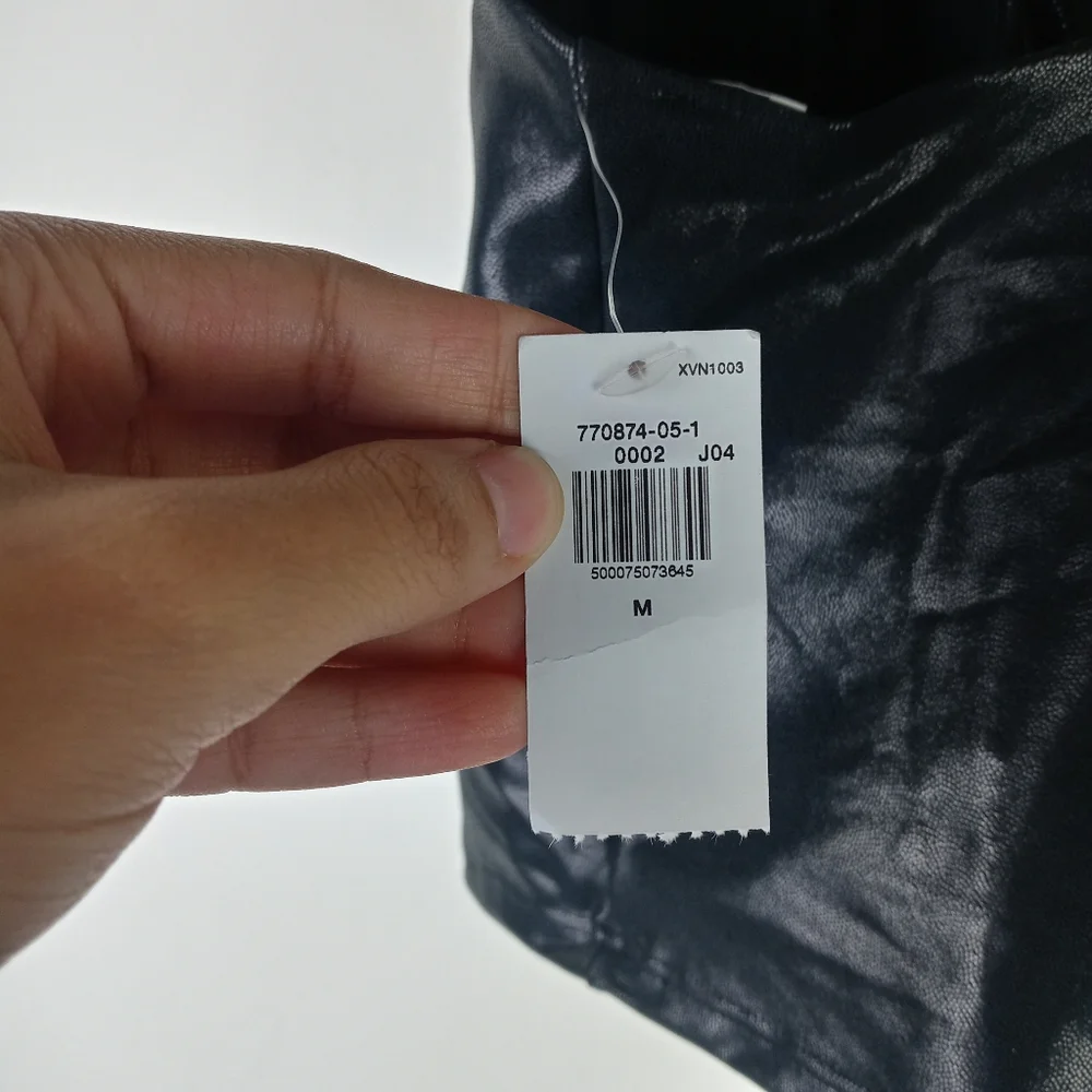 Old Navy Low Powersoft Sports Bra/Top Size M - Picture 10 of 13